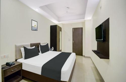 Gaya Hotel | SPOT ON HAPPY PLACE HOTEL & RESORT