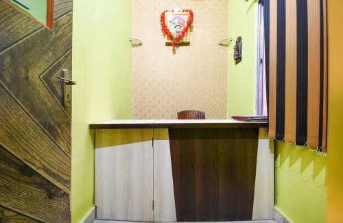 Kolkata Hotel | SPOT ON Hotel O Maa Rakhakali Bhawan