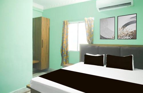 Deoghar Hotel | SPOT ON Mahadev Inn