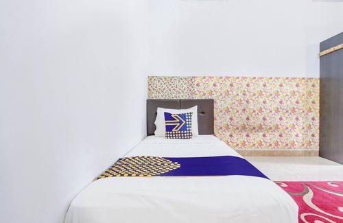 Depok Hotel | SPOT ON Podomoro Homestay