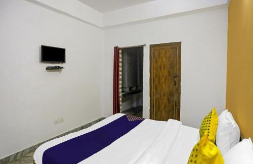 Sector 27 Hotel | SPOT ON Raj Hotel Vip Near Worlds Of Wonder
