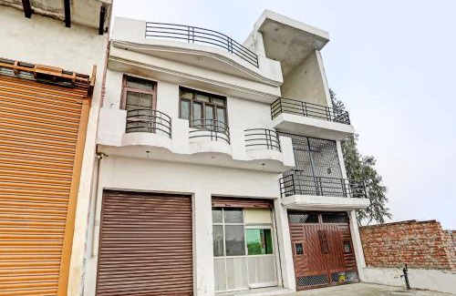 Bijnor Hotel | SPOT ON ROYAL BLUE MOON HOTEL