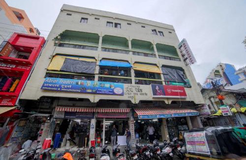 Nagpur Hotel | SPOT ON Shraddha Hotel