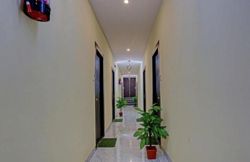 Delhi Hotel | SPOT ON Star Guest House