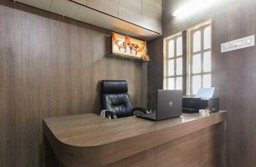 Karkala Hotel | SPOT ON V D Residency
