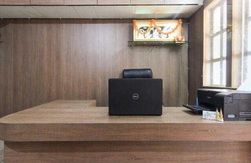Karkala Hotel | SPOT ON V D Residency