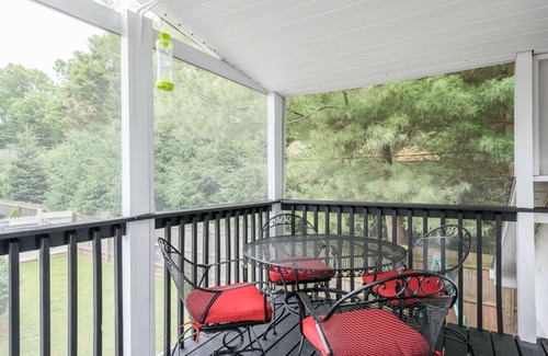 Georgetown Apartment | Spotless and Cozy.just 6.5 miles from the Kentucky Horse Park.