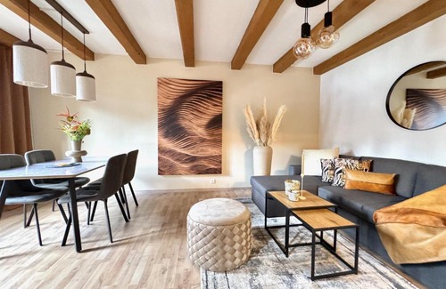 Kitzbuehel Apartment | SPOTLIGHT 4YOU City Apartment with parking by belle-stay