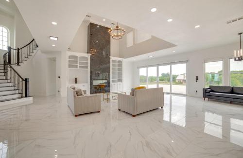 Weston House | Sprawling Countryside Home in Dallas Area
