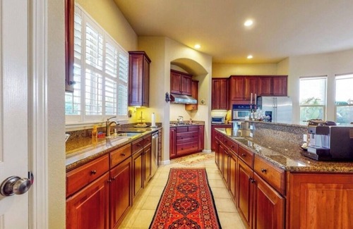 Roseville Villa | Sprawling Home - Great Location, Large Yard & Pool-Gated and backed to trails.