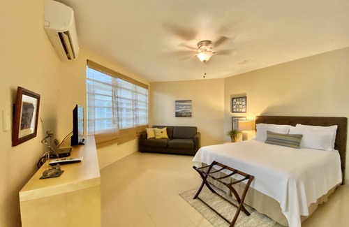 Canaboncito House | Sprawling Luxury Villa in Caguas- A place to get away.