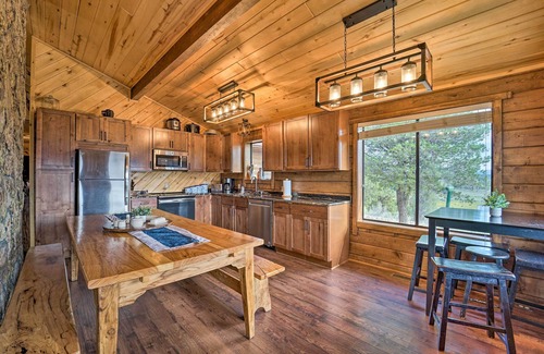 Mancos Cabin | Sprawling Mountain-View Cabin: 5 Mi to Mesa Verde