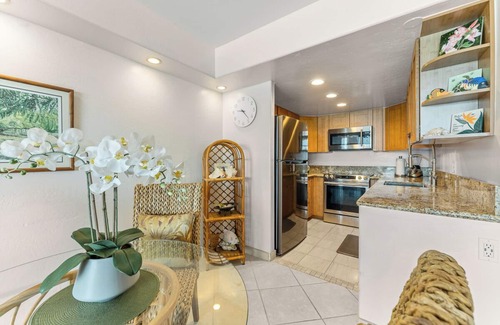 Honokowai Condo | Sprawling Pacific Views Ultimate Coastal Retreat!