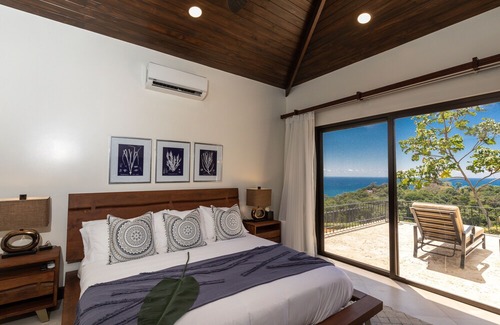 Dominical House | Sprawling Private Estate with Breathtaking Ocean/Mountain Views