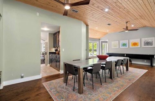Union Pier House | Sprawling ranch w private pool, sleeps 16, all 5 Star ratings!