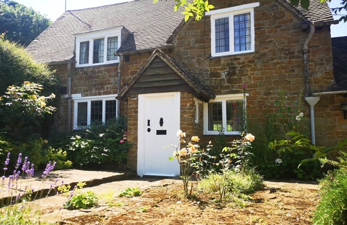 Sibford Gower Cottage | Spring Cottage