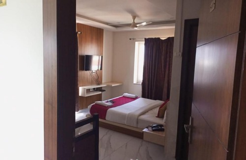 Tiruchanur Hotel | Spring Hill, Tirupati