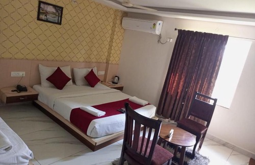 Tiruchanur Hotel | Spring Hill, Tirupati