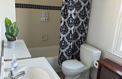 South Plainfield Apartment | Spring Lake Retreat ~ Extended Monthly Stays - New York City Access
