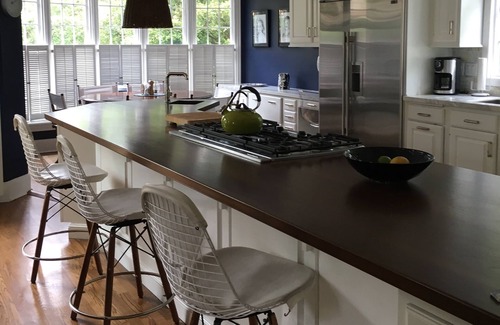 Spring Lake House | SPRING LAKER 6 bedroom wrap around porch 2 blocks to beach 1 block to town