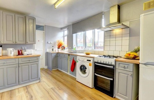 Weston on Trent Apartment | Spring Nest Coventry - Beautiful 3 Bedroom House