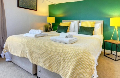 Weston on Trent Apartment | Spring Nest Coventry - Beautiful 3 Bedroom House