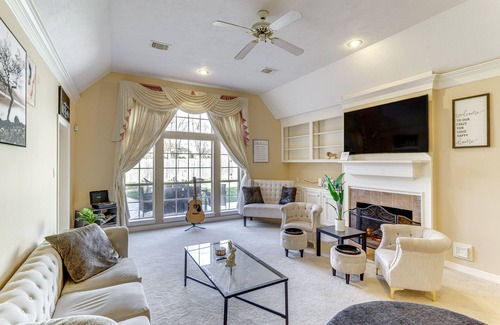 Champion Forest House | Spring Rental w/ Home Theater ~ 25 Mi to Houston!