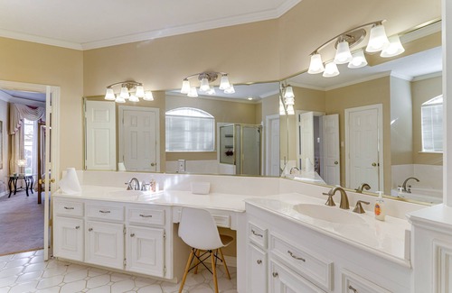 Champion Forest House | Spring Rental w/ Home Theater ~ 25 Mi to Houston!