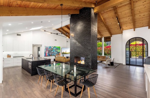 Arcadia House | Spring Specials! Camelback Mountain Views, Theater, Sauna, Heated Pool, Spa