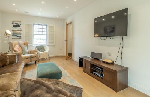 Porthtowan House | Spring Tide