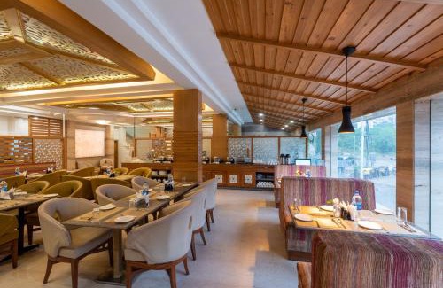 Bhagsu Nag Hotel | Spring Valley Resorts by DLS Hotels