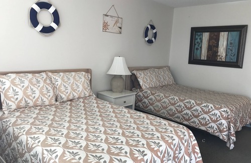 Perry Hotel | Spring Warrior Fish Camp #2 Located on the Gulf of Mexico