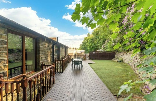 Honley Cottage | Spring Wood Cottage, relaunched for a more intimate luxury stay up to 10 guests.