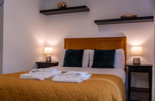 Oban House | Springbank Apartment