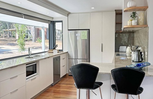 Hay House | Springdale Gums: Denmark Forest Retreat