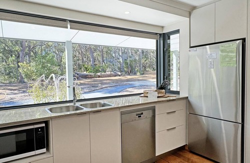 Hay House | Springdale Gums: Denmark Forest Retreat