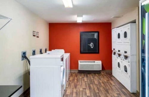 Springfield House | SPRINGFIELD! Be comfortable,Enjoy,Explore,Relax 11