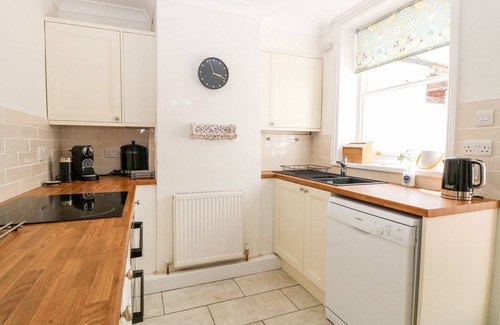 Fakenham Cottage | SPRINGFIELD, pet friendly, country holiday cottage in Fakenham