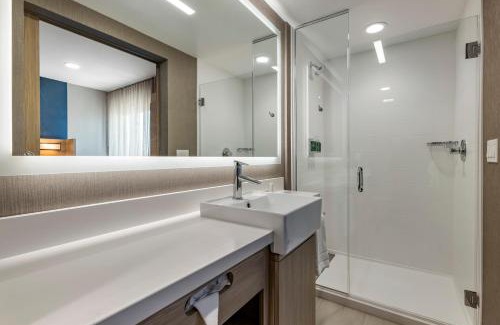Fullerton Hotel | SpringHill Suites by Marriott Anaheim Placentia Fullerton