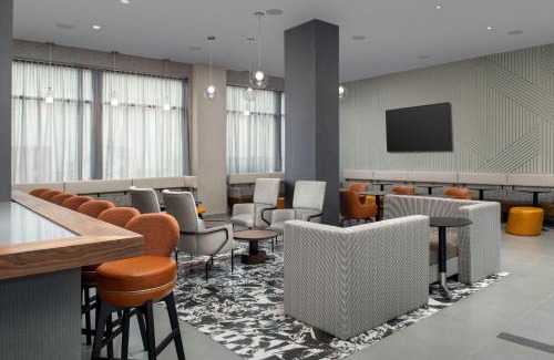 Queens Hotel | SpringHill Suites by Marriott New York Queens