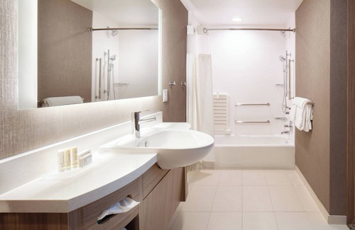 Ames Hotel | SpringHill Suites by Marriott Ames