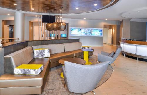 Fairfax Hotel | SpringHill Suites Fairfax Fair Oaks