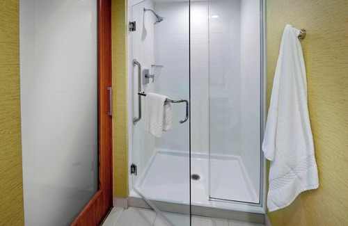Hostetter Hotel | SpringHill Suites Pittsburgh Latrobe
