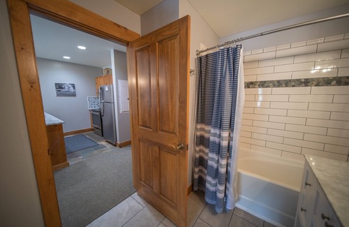 River Run Condo | Springs 8806 Ofb/onb
