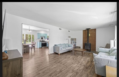 Springs House | Springs/Amagansett area. Walk to bay. Private/4 bedrooms
