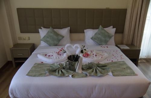 Kaathene Hotel | SpringWells Hotel Ltd