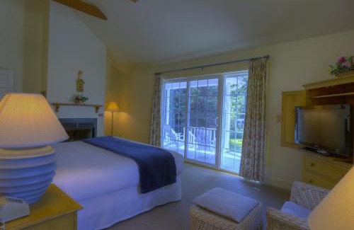 Boothbay Harbor Resort | Spruce Point Inn Resort and Spa