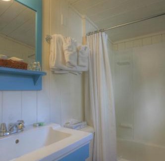 Boothbay Harbor Resort | Spruce Point Inn Resort and Spa