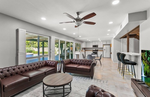 Valle Lindo House | Spruce Tree Oasis - Luxurious 4BR Home with Private Pool in Diamond Bar#42117