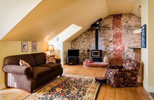 Fort Coulonge House | Spruceholme Inn